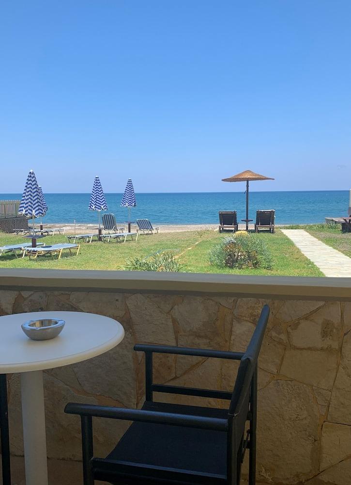 Ermis Suites Platanés Exteriér fotografie