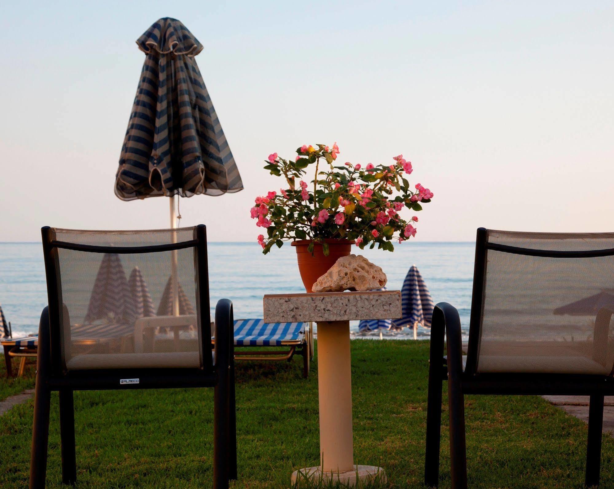 Ermis Suites Platanés Exteriér fotografie